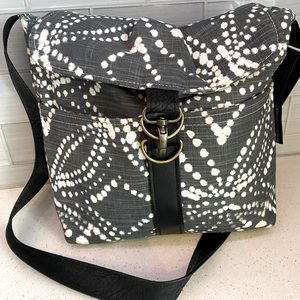 Rebekah Scott Designs adjustable strap crossbody/purse